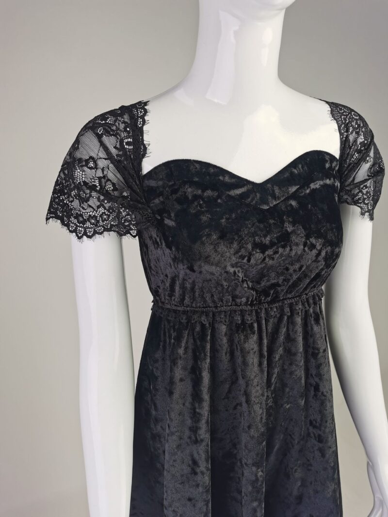 Dark Pullover Solid Color Black Mid Waist Temperament Gothic Style Long Swing Lace Dress - Image 3